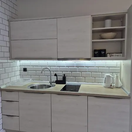 Boulevard Apartment